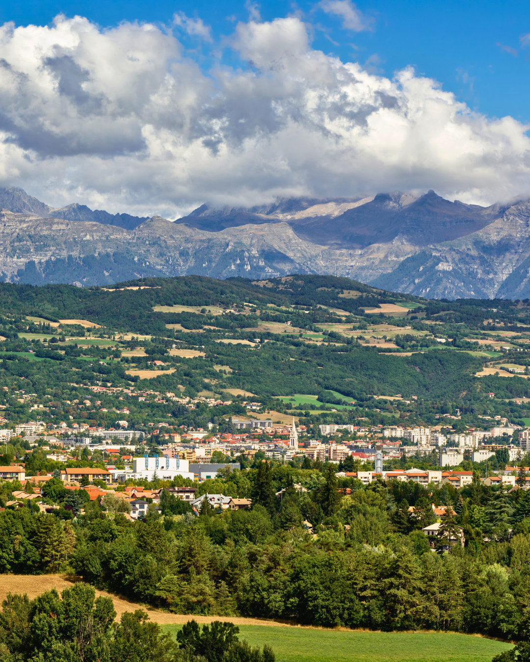 Vue de Gap, siège de Clair'Net dans les Hautes-Alpes